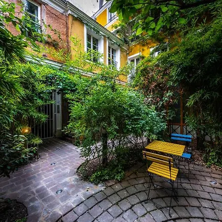 Les Patios Du Marais 2