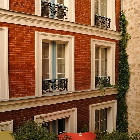 Les Patios Du Marais 2 Paris