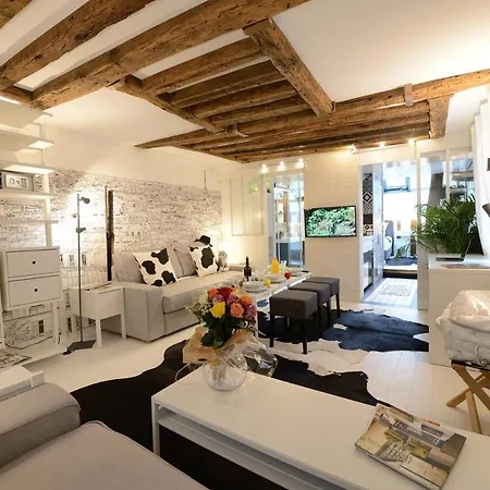 Les Patios Du Marais 2 Apartment *