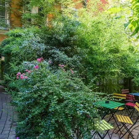 Les Patios Du Marais 2