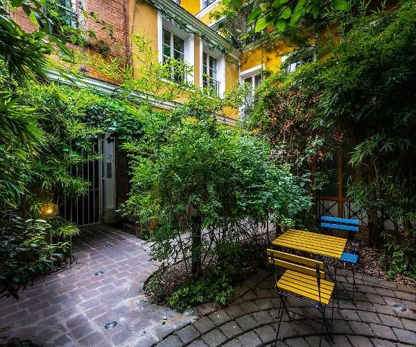 Les Patios Du Marais 2